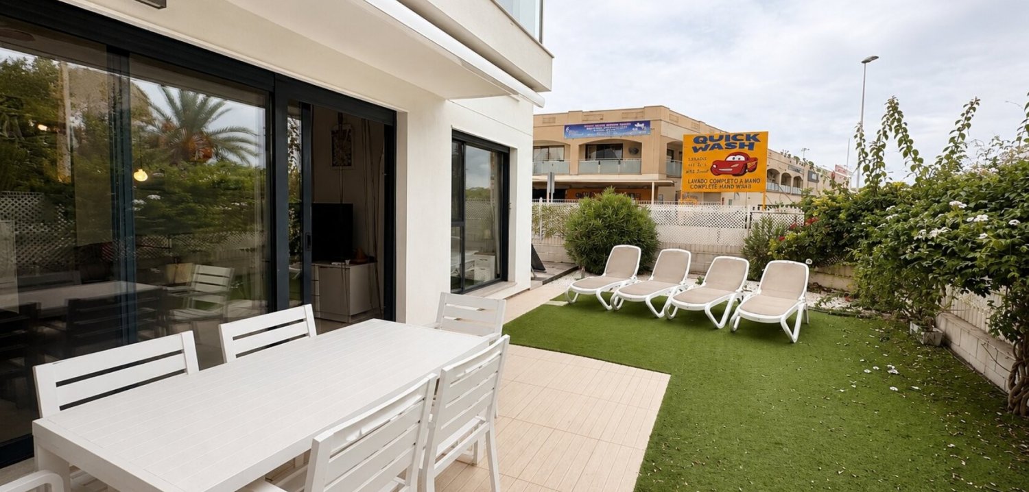 Apartment à Alicante, Espagne 3 chambres, 78 m2 No. 198022