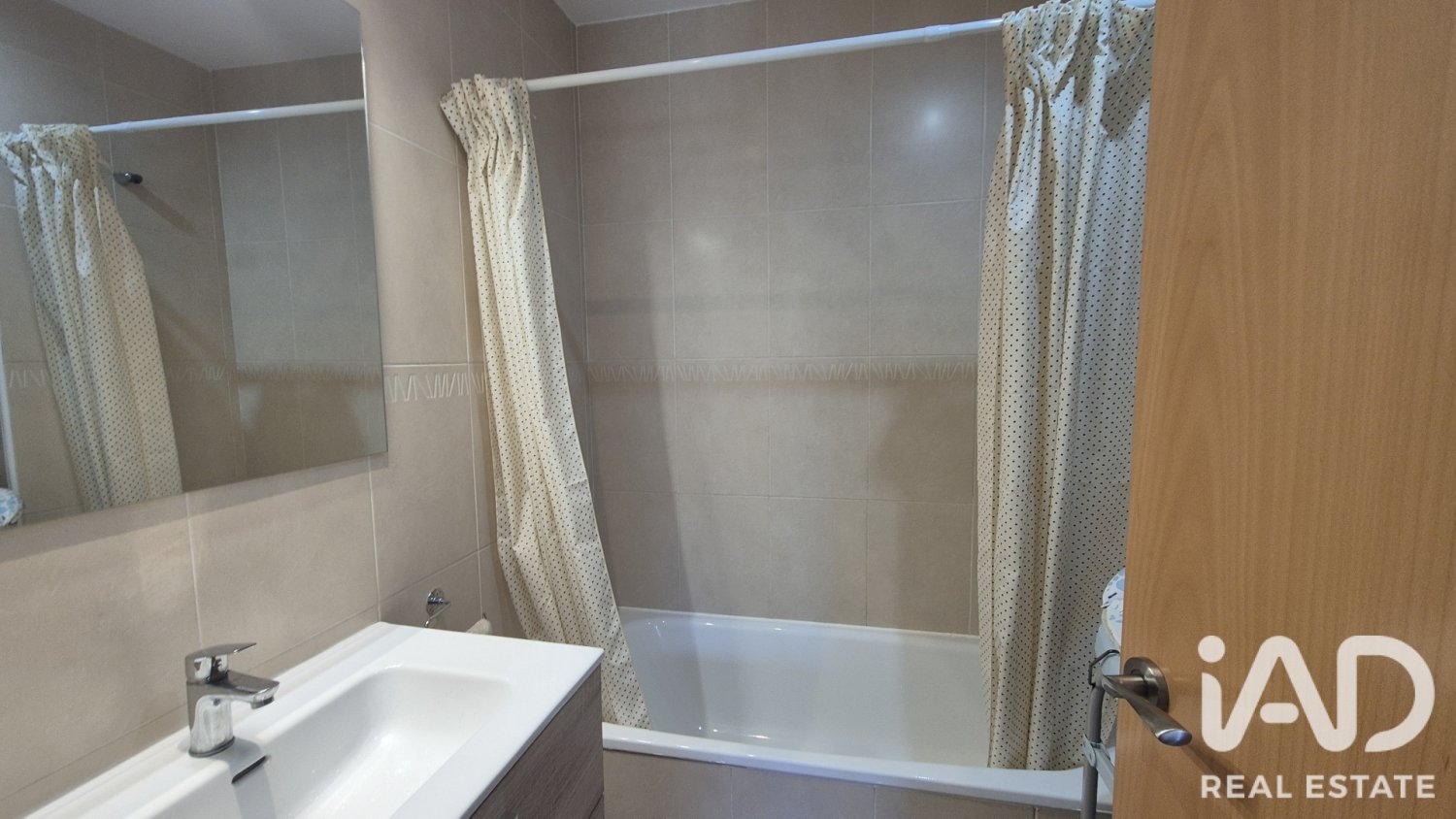 Apartment in Bellvei, Tarragona, Spain 3 bedrooms, 120 sq.m. No. 199613