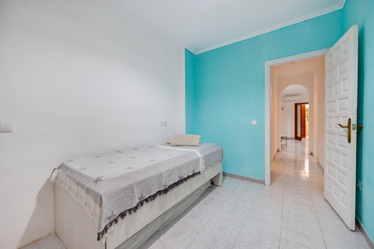 Huoneisto Torrevieja, Alicante, Espanja 2 makuuhuonetta, 67 m2 No. 199002