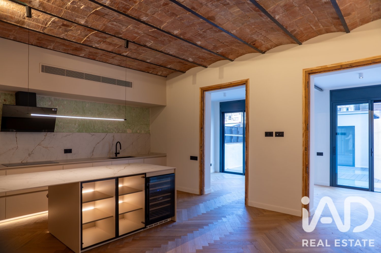 Apartment in Barcelona, Spain 3 bedrooms, 176 sq.m. No. 199531