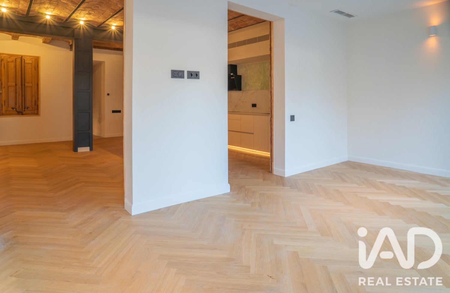 Apartment in Barcelona, Spain 3 bedrooms, 176 sq.m. No. 199531
