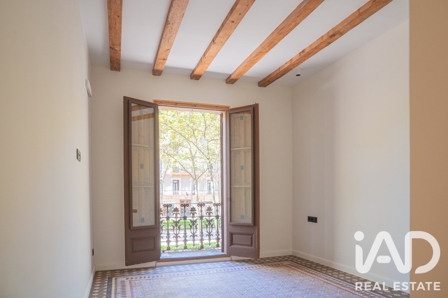 Apartment in Barcelona, Spain 3 bedrooms, 176 sq.m. No. 199531