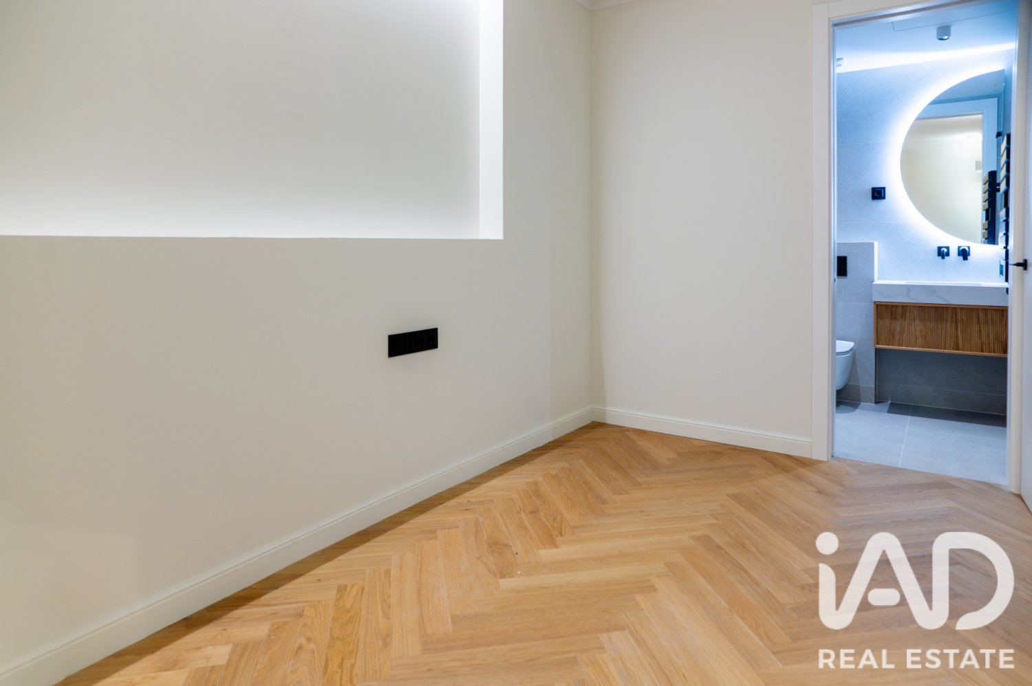 Apartment in Barcelona, Spain 3 bedrooms, 176 sq.m. No. 199531