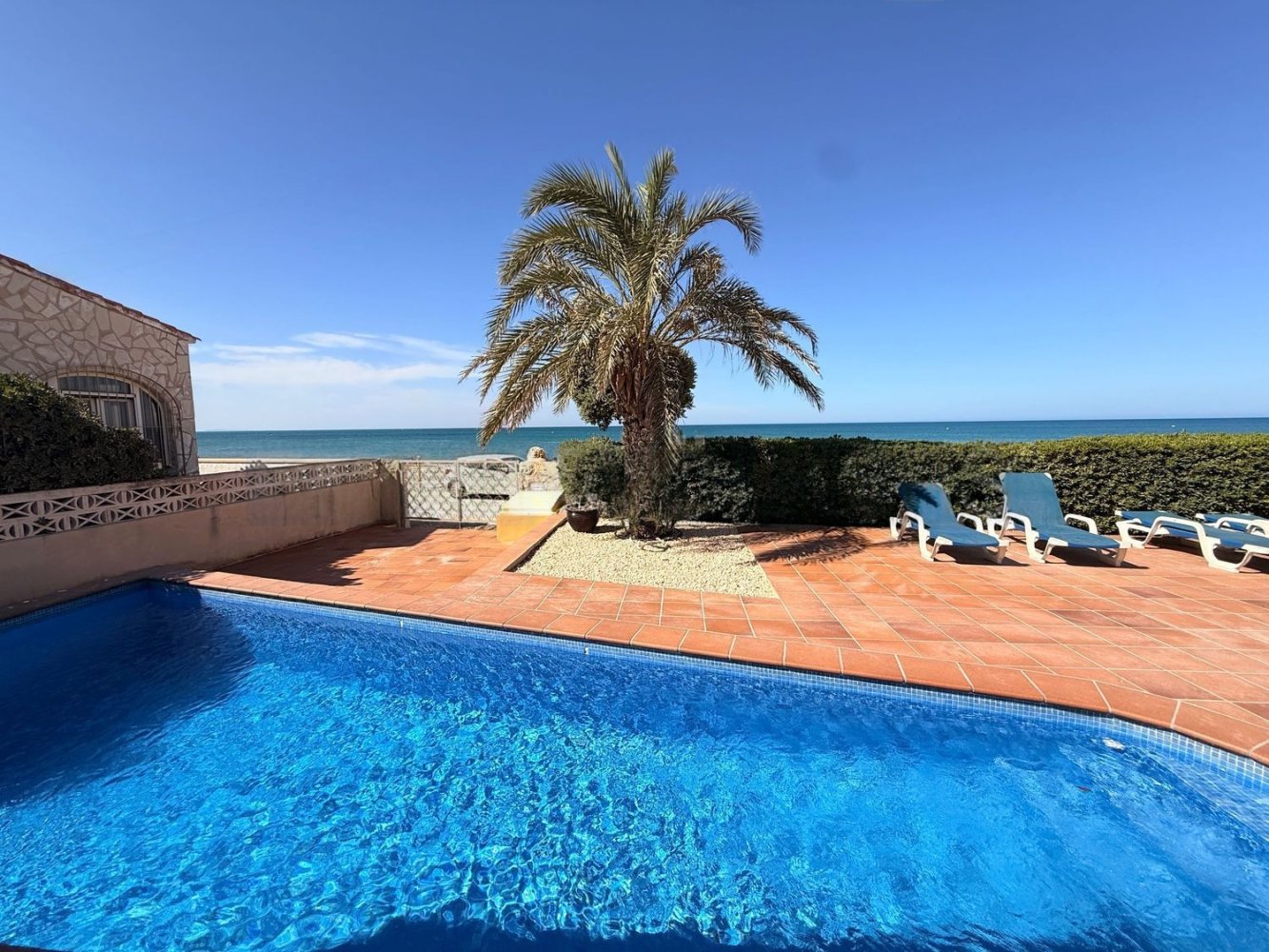 Villa a Denia, Alicante, Spagna 4 camere da letto, 175 mq. N° 198215