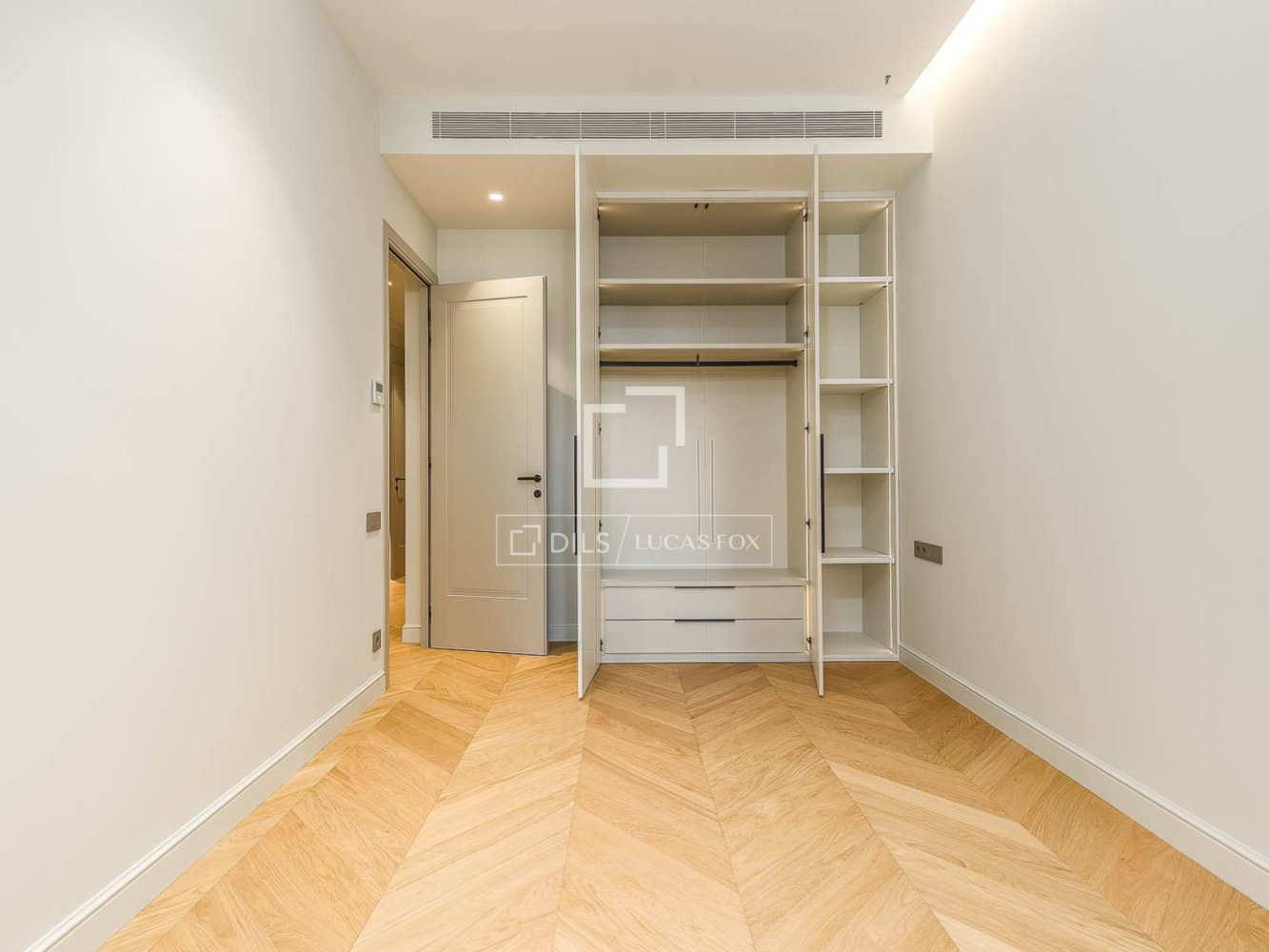 Apartament w Barcelona, Hiszpania 3 sypialnie, 127 mkw. nr 199873