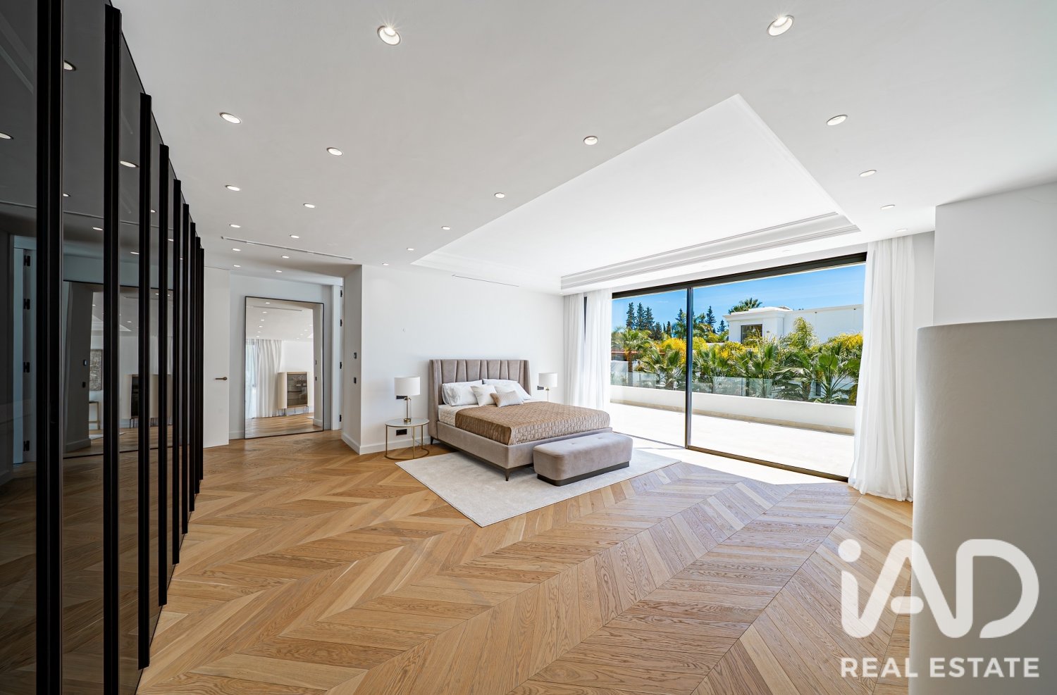 Māja Marbella, Malaga, Spānijā 6 istabas, 647 m2 Nr. 197745