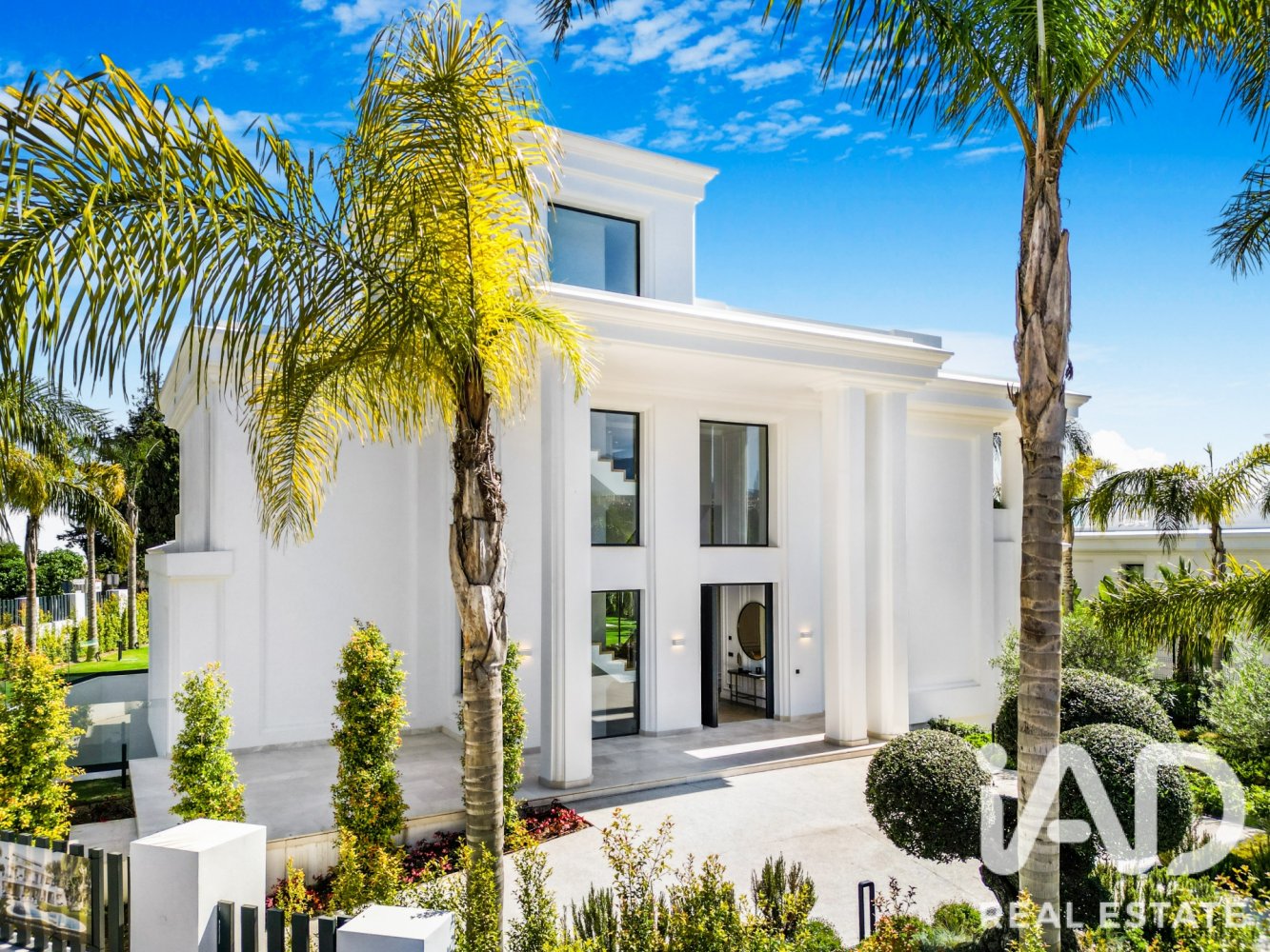 Māja Marbella, Malaga, Spānijā 6 istabas, 647 m2 Nr. 197745