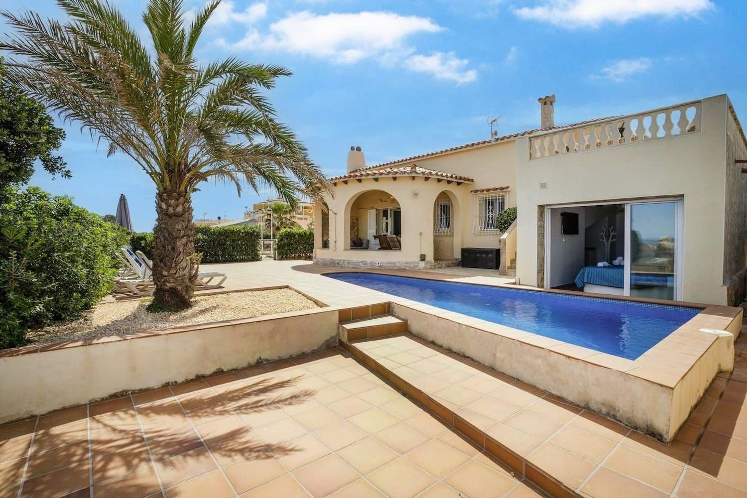 Villa en Dénia, Alicante, España 4 dormitorios, 175 m2 No. 197069