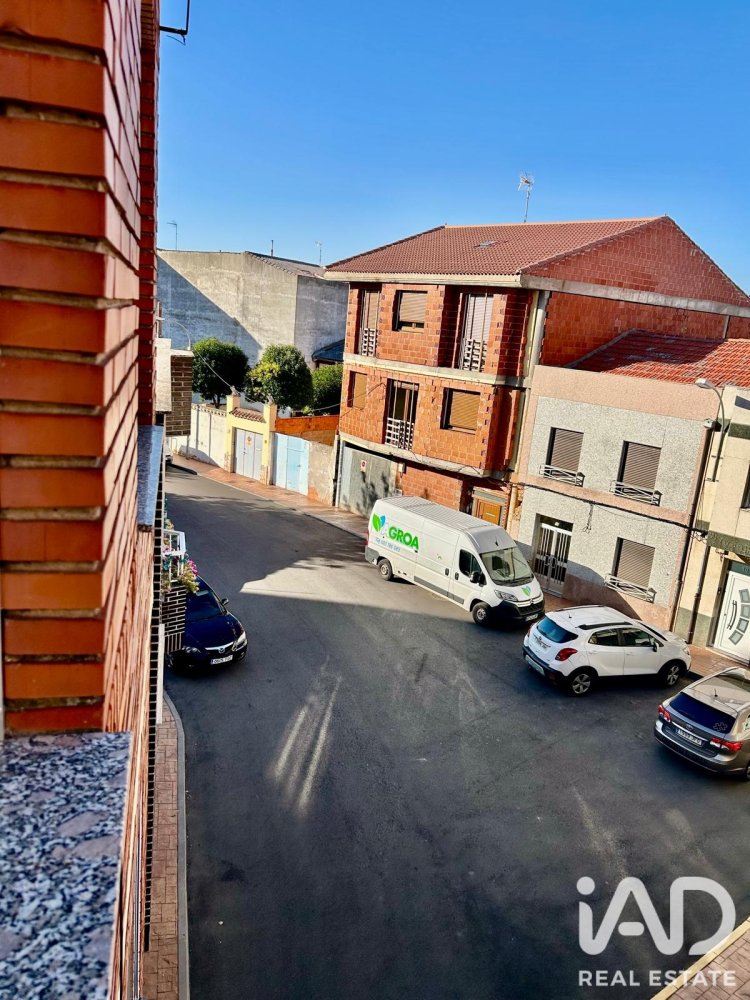 Apartment in La Baneza, Leon, Spain 3 bedrooms, 145 sq.m. No. 197835