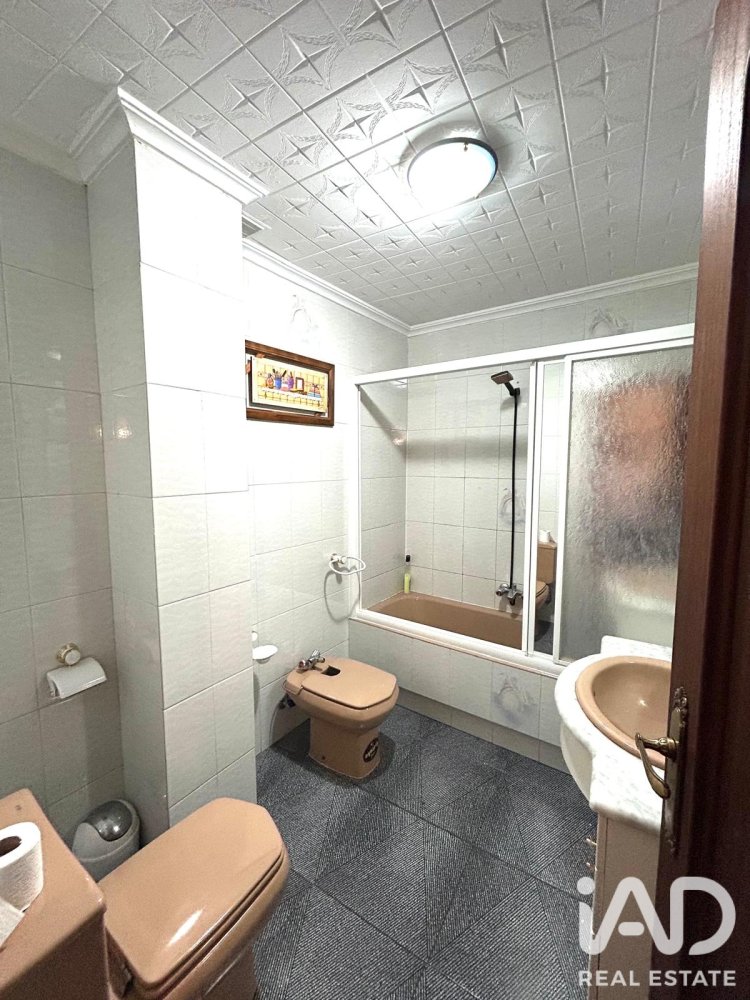 Apartment in La Baneza, Leon, Spain 3 bedrooms, 145 sq.m. No. 197835