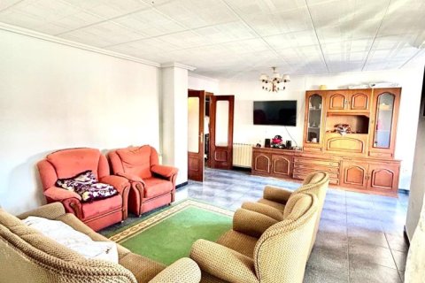 Apartment in La Baneza, Leon, Spain 3 bedrooms, 145 sq.m. No. 197835