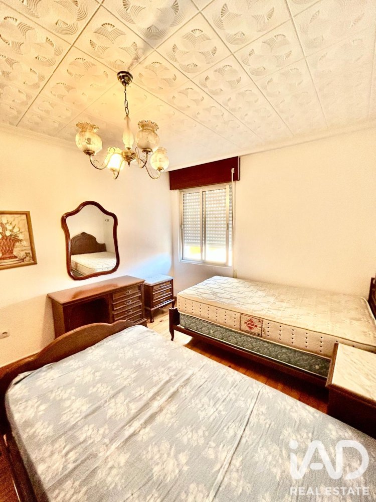 Apartment in La Baneza, Leon, Spain 3 bedrooms, 145 sq.m. No. 197835