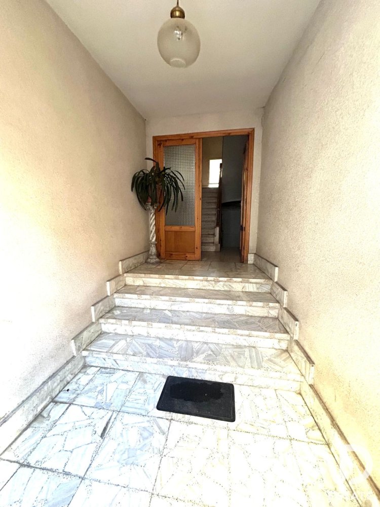 Apartment in La Baneza, Leon, Spain 3 bedrooms, 145 sq.m. No. 197835
