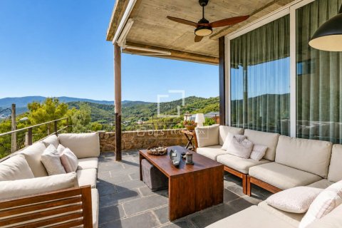 Villa a Sitges, Barcelona, Spagna 4 camere da letto, 193 mq. N° 194288
