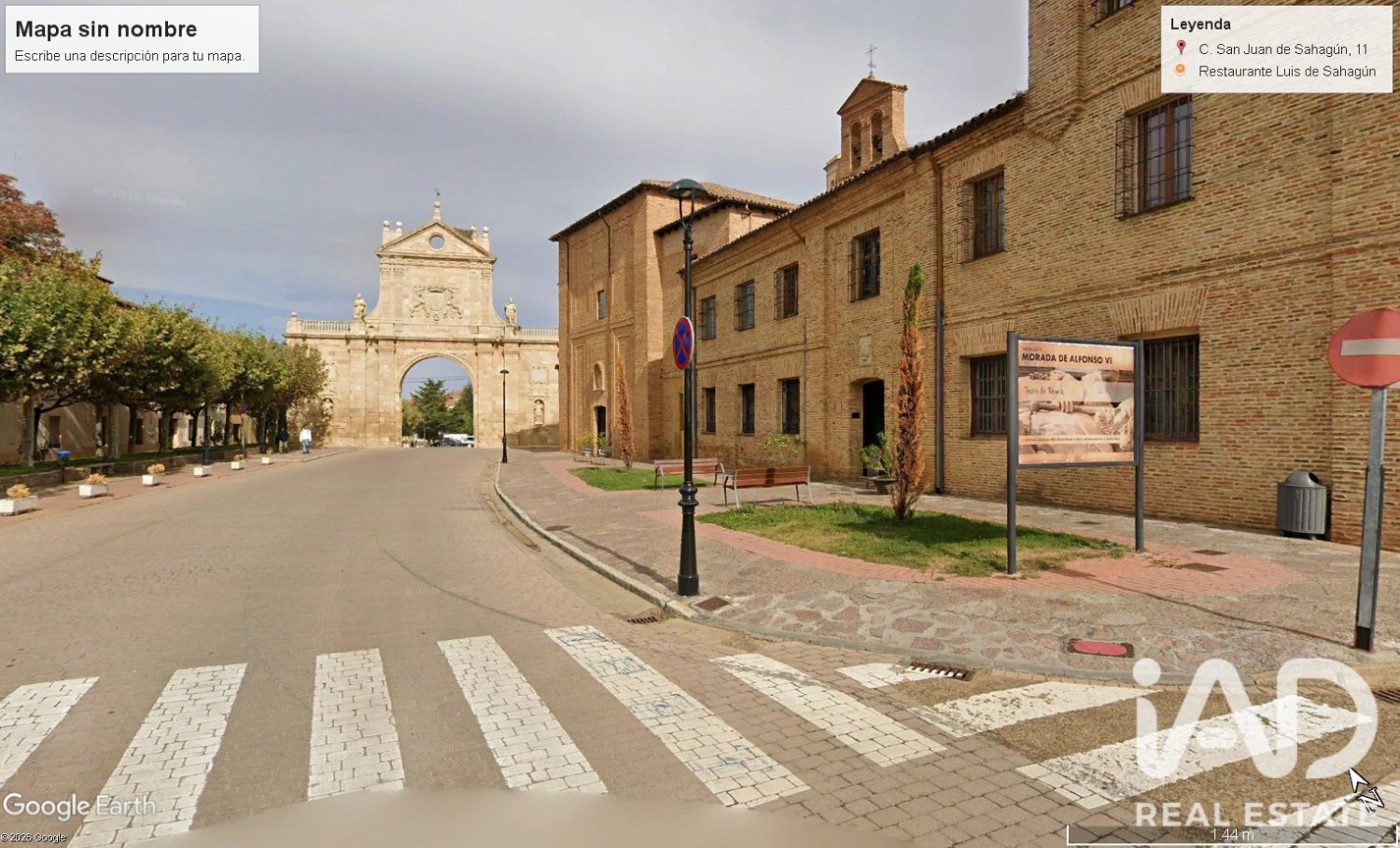 Land plot à Sahagun, Leon, Espagne 150 m2 No. 198725