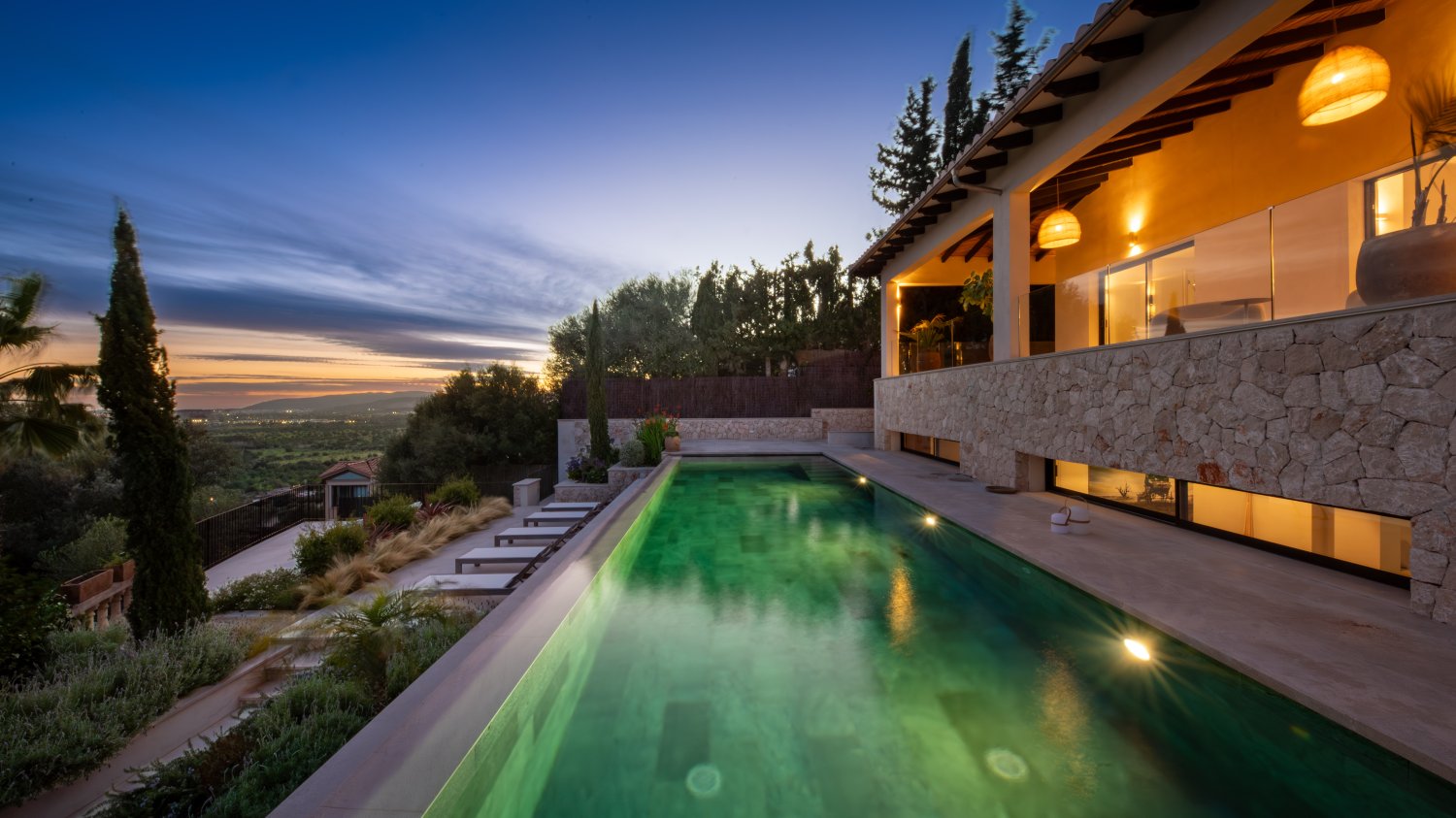 Villa in Palmanyola, Mallorca, Spain 4 bedrooms, 770 sq.m. No. 195947