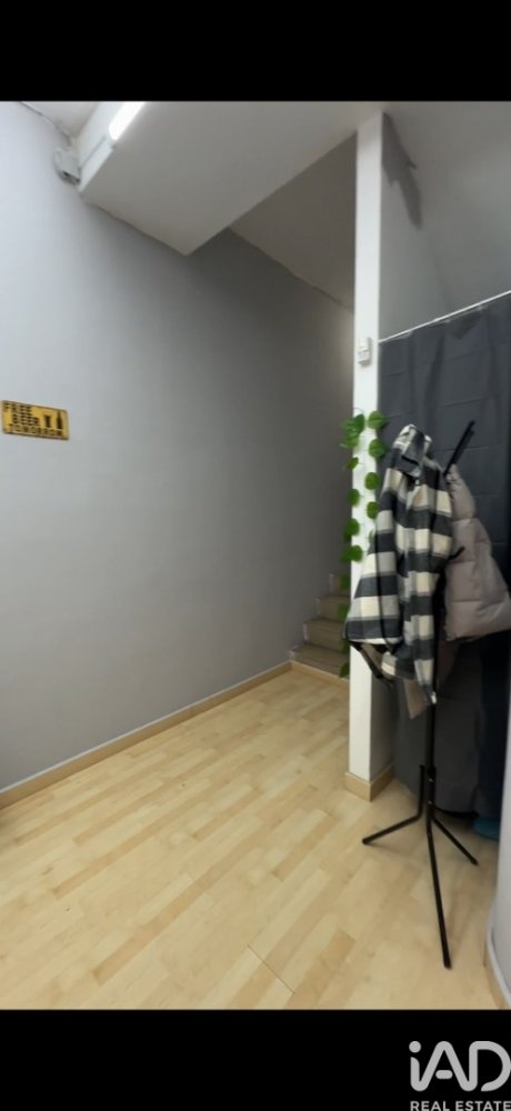 Commercial property in Barcelona, Spain 48 sq.m. No. 199518