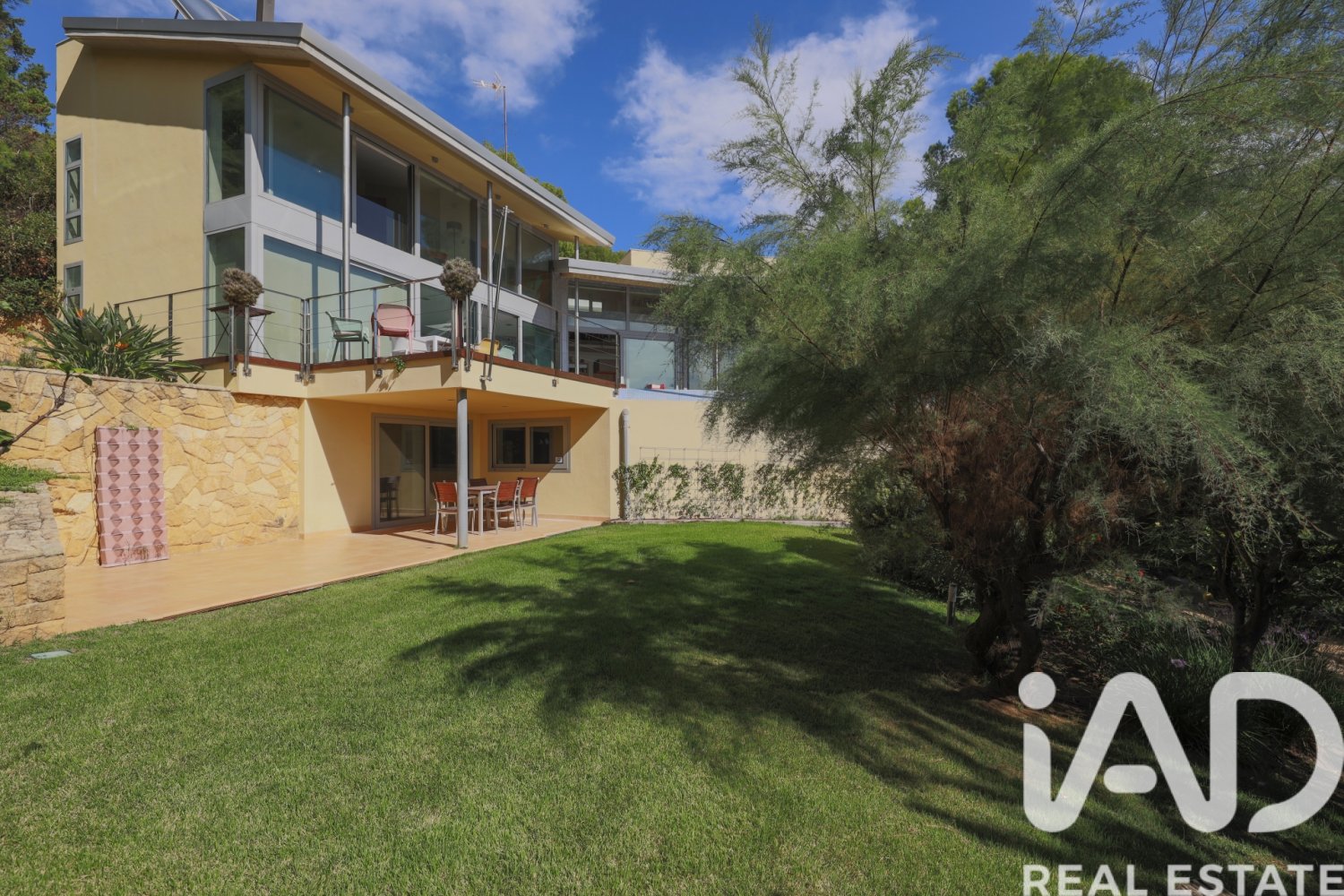 House in Tarragona, Spain 4 bedrooms, 544 sq.m. No. 199630