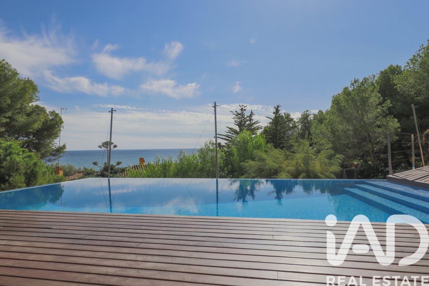 House in Tarragona, Spain 4 bedrooms, 544 sq.m. No. 199630
