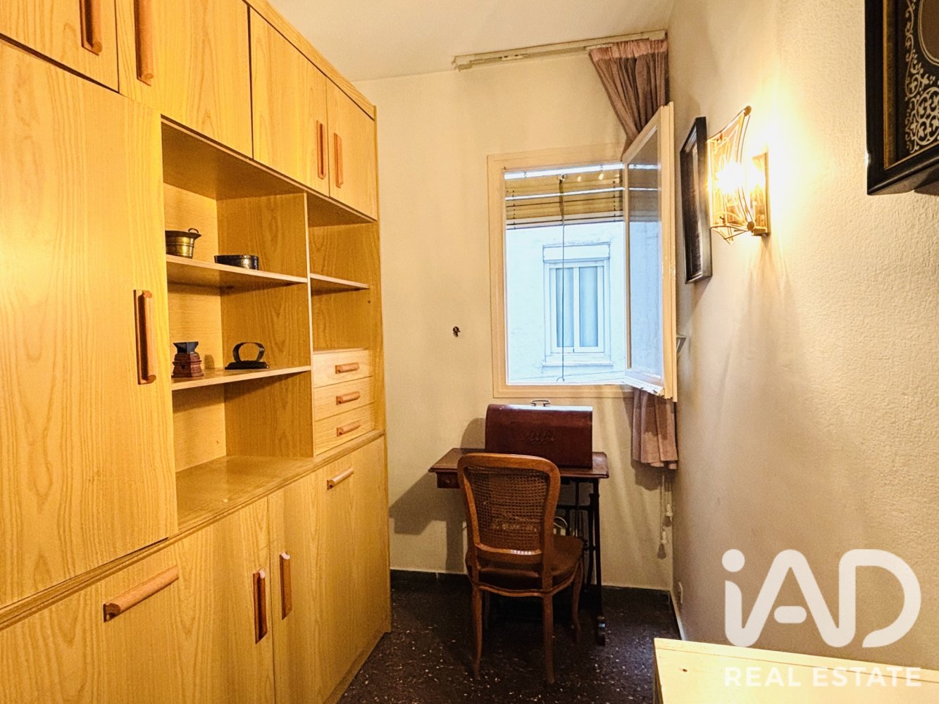 Apartment in Barcelona, Spain 4 bedrooms, 85 sq.m. No. 199529