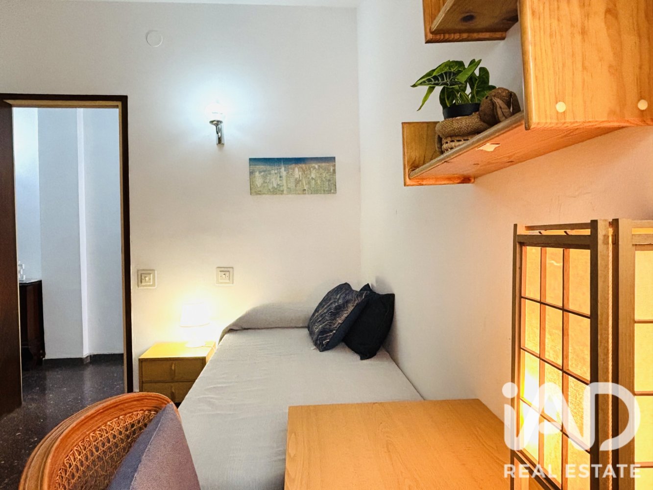 Apartment in Barcelona, Spain 4 bedrooms, 85 sq.m. No. 199529