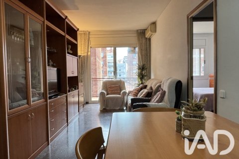Apartment in Barcelona, Spain 4 bedrooms, 85 sq.m. No. 199529