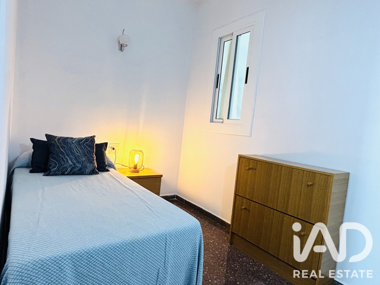 Apartment in Barcelona, Spain 4 bedrooms, 85 sq.m. No. 199529
