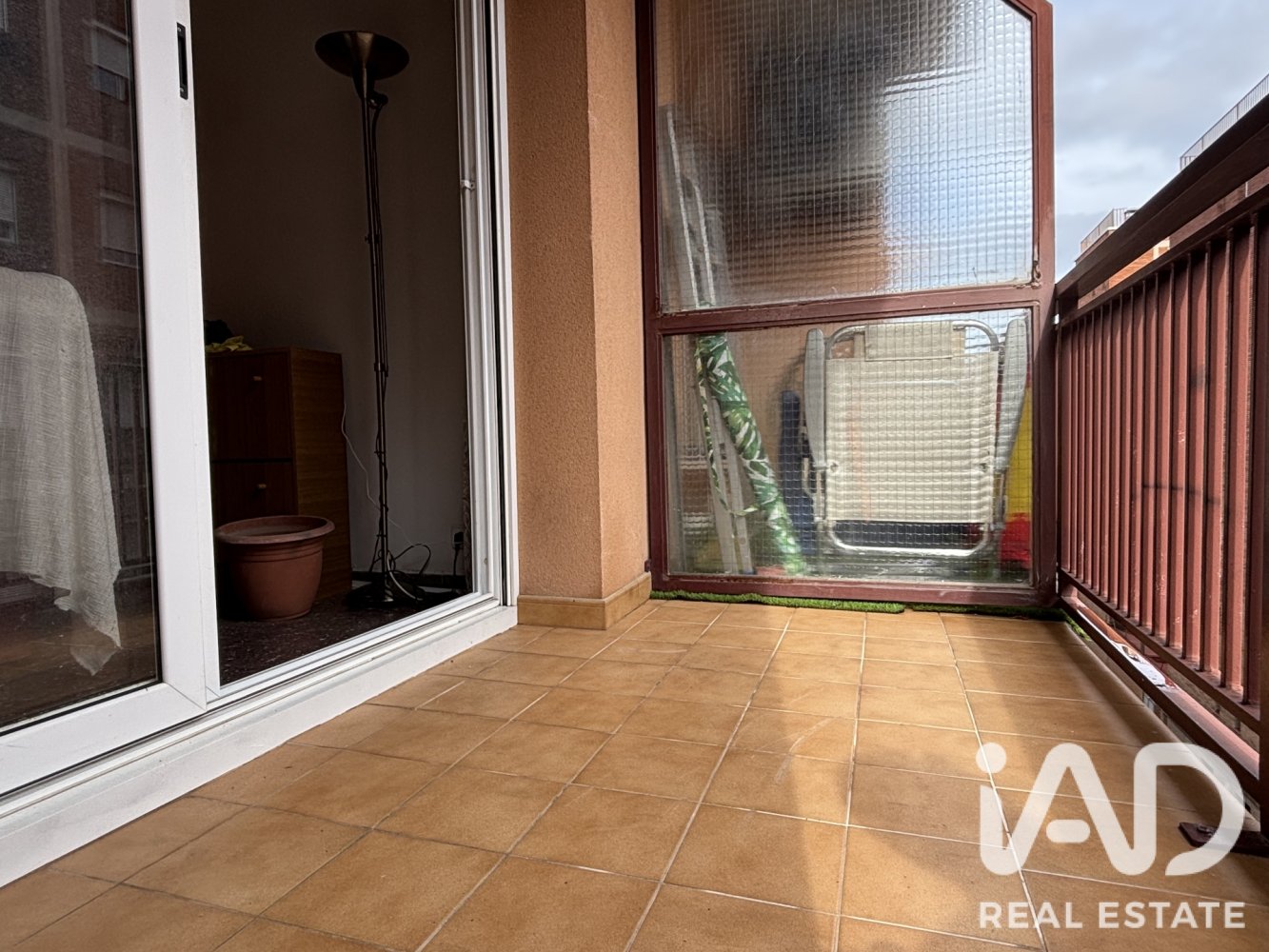 Apartment in Barcelona, Spain 4 bedrooms, 85 sq.m. No. 199529