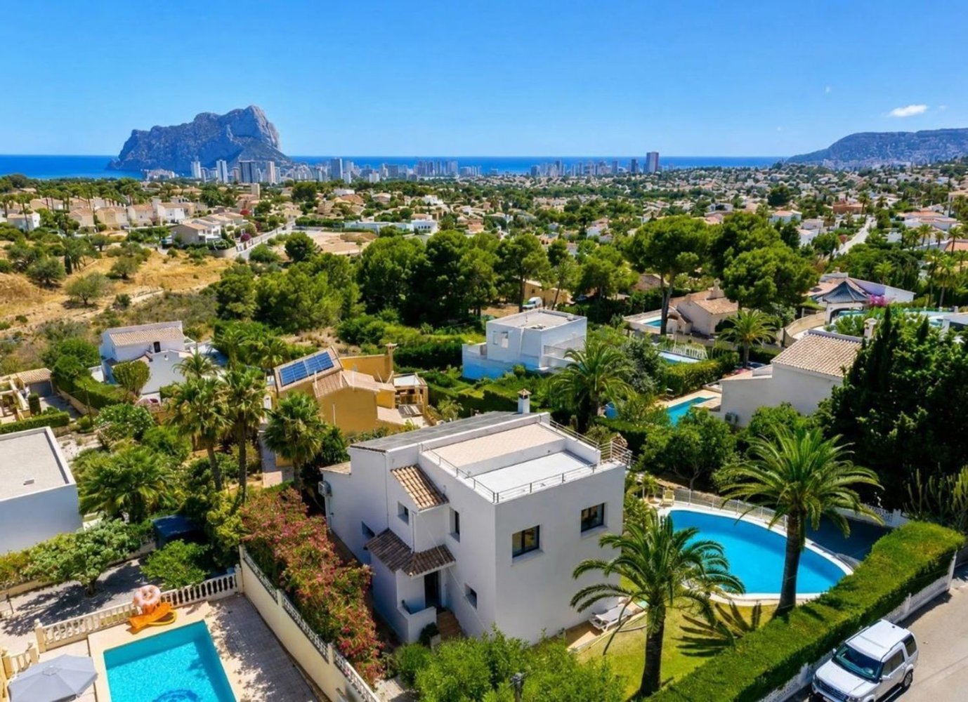 Villa a Calpe, Alicante, Spagna 5 camere da letto, 266 mq. N° 198212