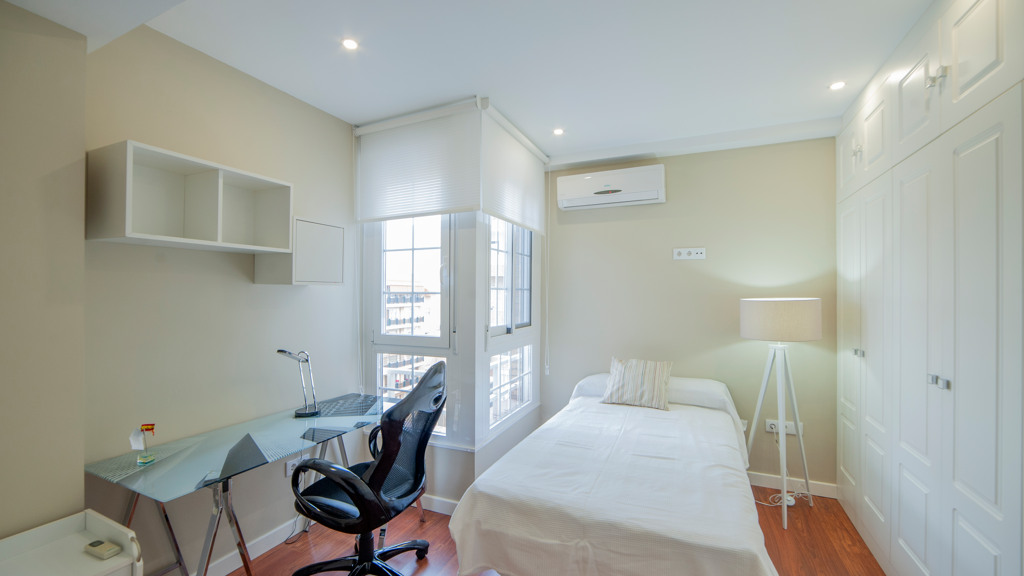 Apartment in Sevilla, Seville, Spain 3 bedrooms, 113 sq.m. No. 197931