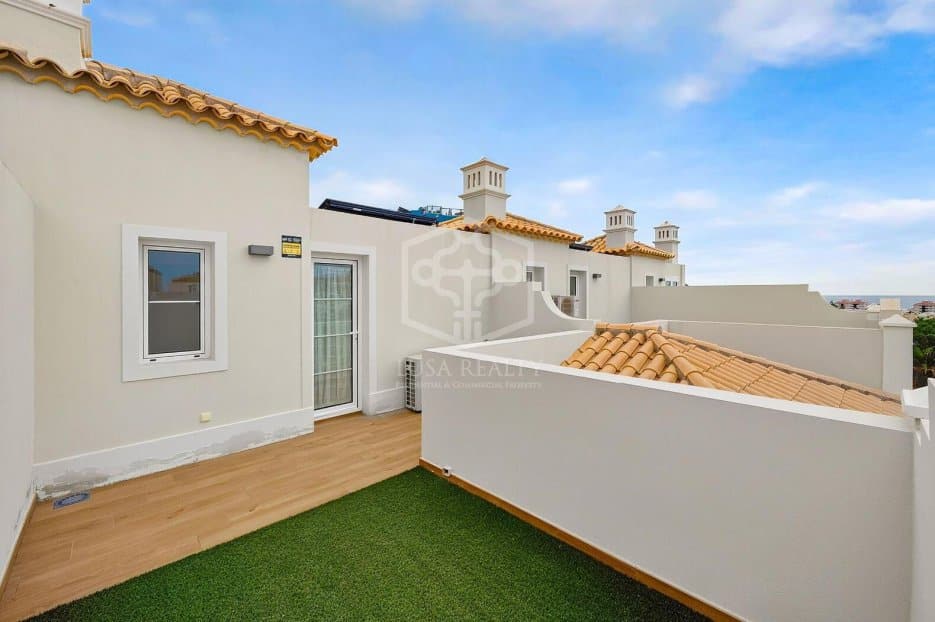 Townhouse in Arona, Tenerife, Spain 3 bedrooms, 231 sq.m. No. 198013