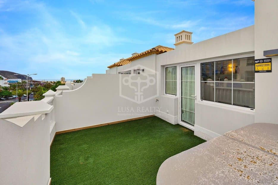 Townhouse in Arona, Tenerife, Spain 3 bedrooms, 231 sq.m. No. 198013