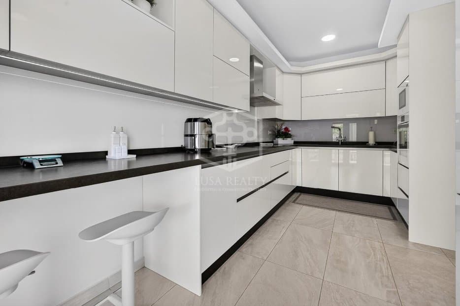 Townhouse in Arona, Tenerife, Spain 3 bedrooms, 231 sq.m. No. 198013