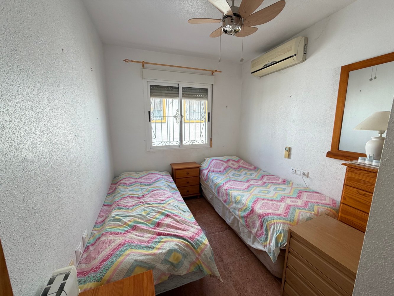 Villetta a schiera a Orihuela, Alicante, Spagna 3 camere da letto, 82 mq. N° 198269