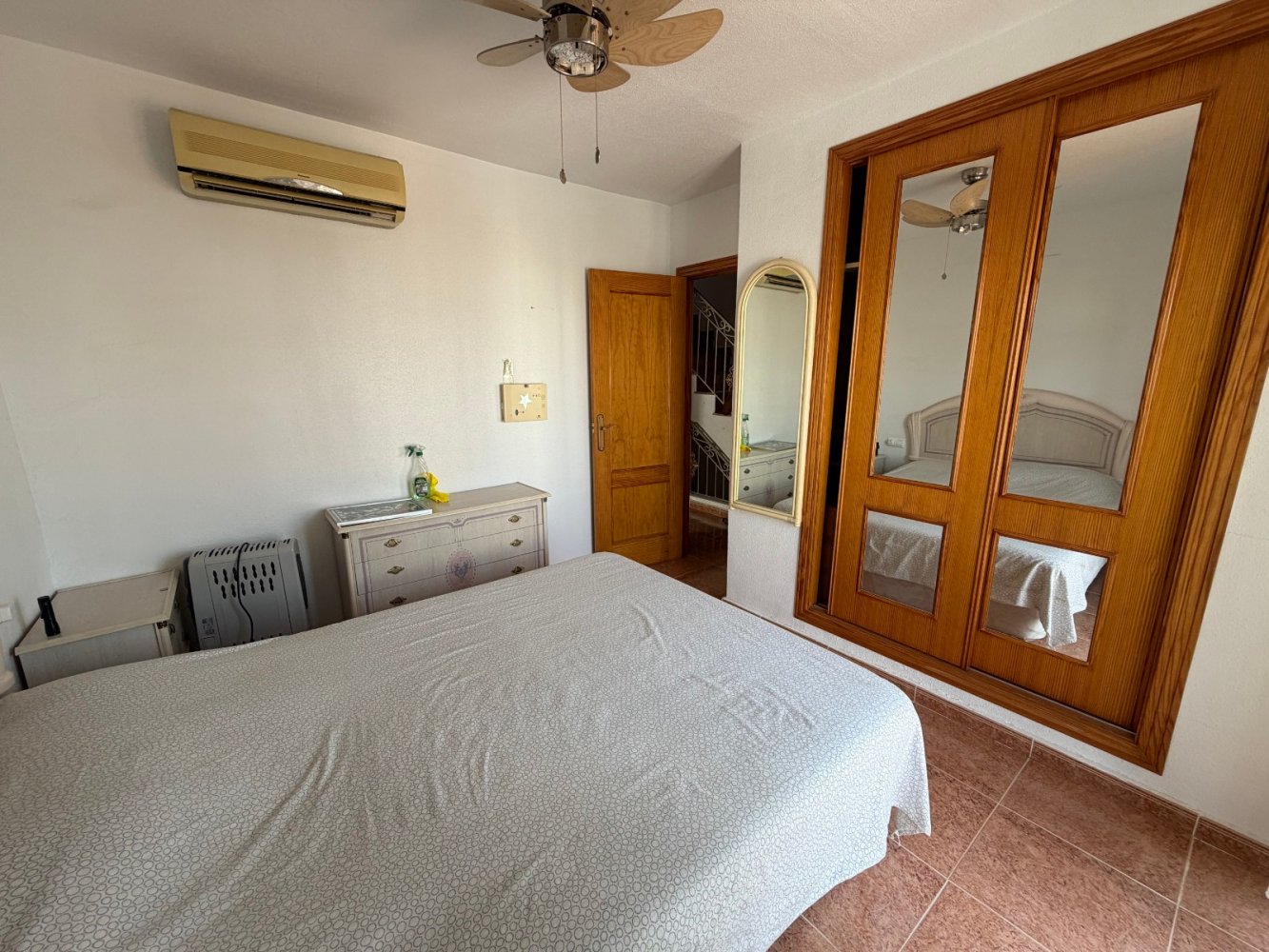 Villetta a schiera a Orihuela, Alicante, Spagna 3 camere da letto, 82 mq. N° 198269
