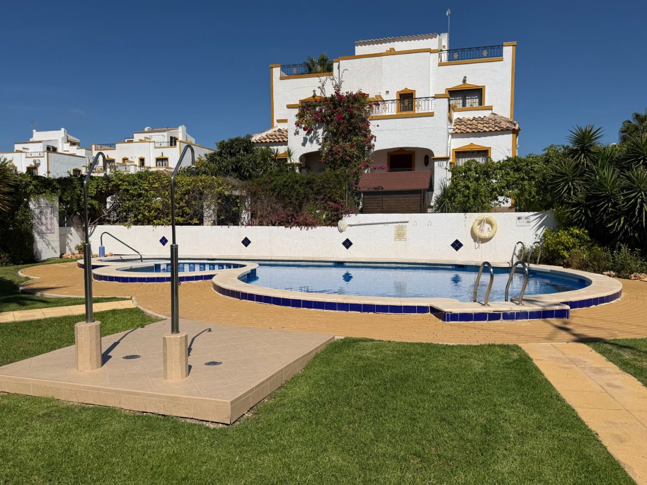 Villetta a schiera a Orihuela, Alicante, Spagna 3 camere da letto, 82 mq. N° 198269