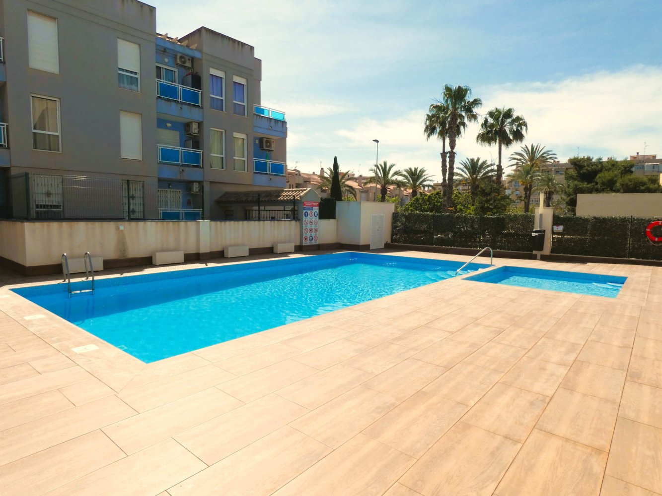 Appartamento a Torrevieja, Alicante, Spagna 3 camere da letto, 79 mq. N° 198263
