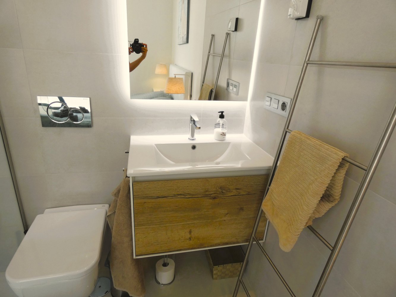 Appartamento a Torrevieja, Alicante, Spagna 3 camere da letto, 79 mq. N° 198263