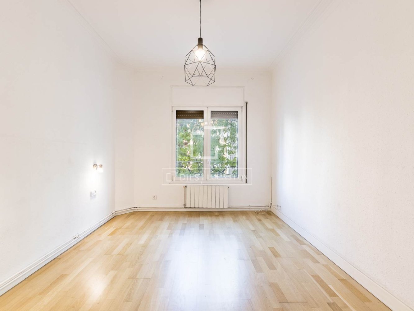 Apartamento en Barcelona, España 4 dormitorios, 138 m2 No. 200002