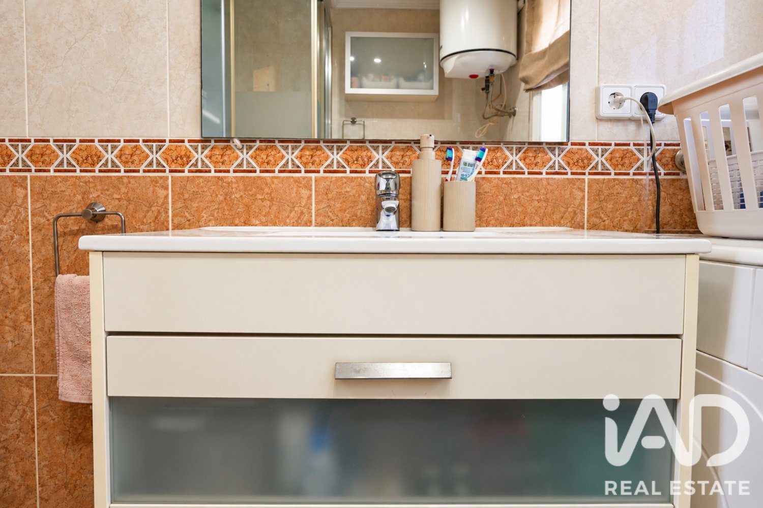 Apartment in Arenys de Mar, Barcelona, Spain 3 bedrooms, 79 sq.m. No. 199560