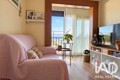 Apartment in Arenys de Mar, Barcelona, Spain 3 bedrooms, 79 sq.m. No. 199560