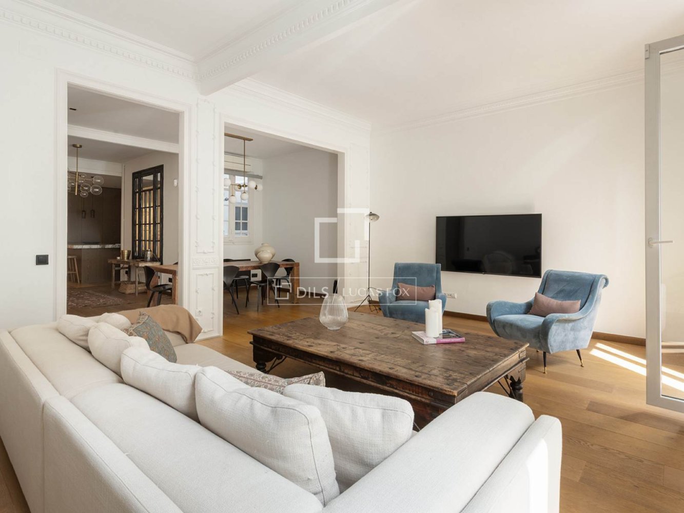 Wohnung in Barcelona, Spanien 3 Schlafzimmer, 176 m2 Nr. 192541