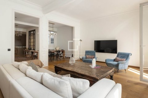 Appartamento a Barcelona, Spagna 3 camere da letto, 176 mq. N° 192541
