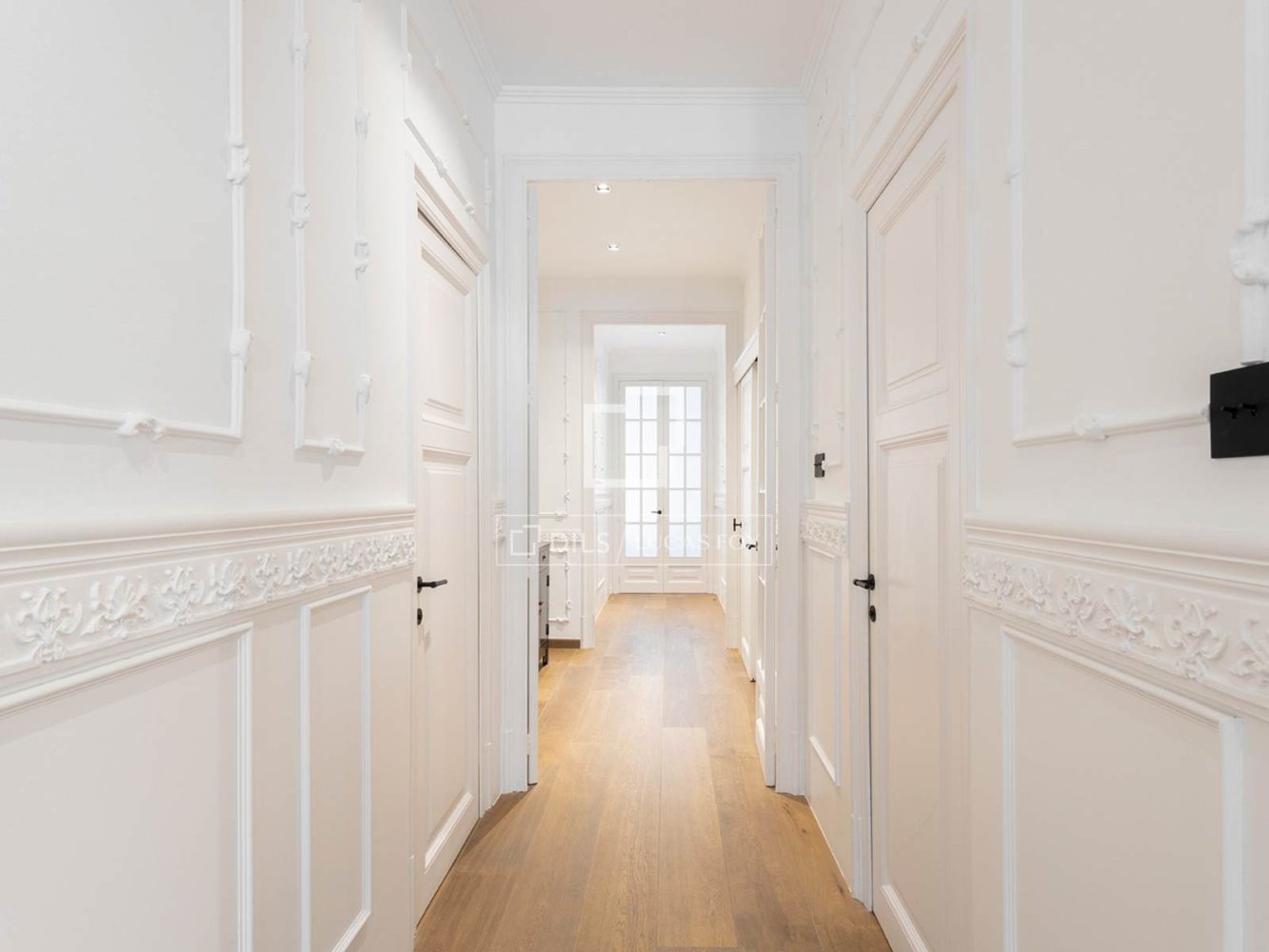 Wohnung in Barcelona, Spanien 3 Schlafzimmer, 176 m2 Nr. 192541