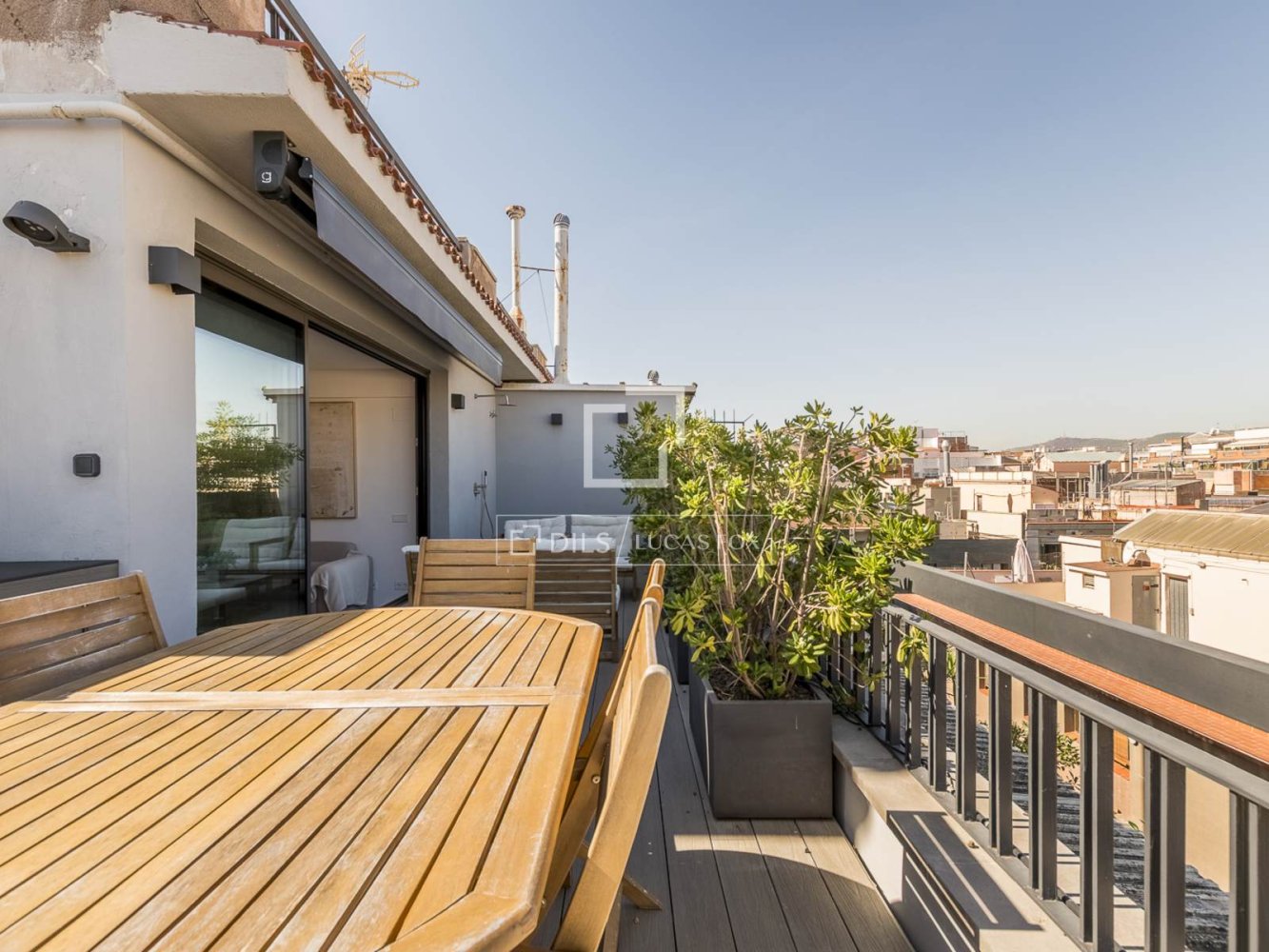 Attico a Barcelona, Spagna 2 camere da letto, 79 mq. N° 197627