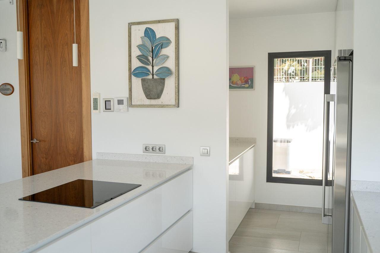 Villa i Finestrat, Alicante, Spanien 4 sovrum, 333.01 kvm. Nr. 198503