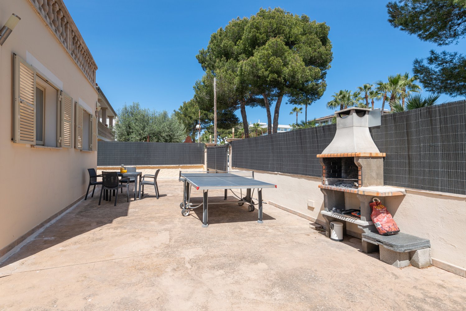 Villa i Platja De Muro, Mallorca, Spanien 5 sovrum, 165 kvm. Nr. 197359