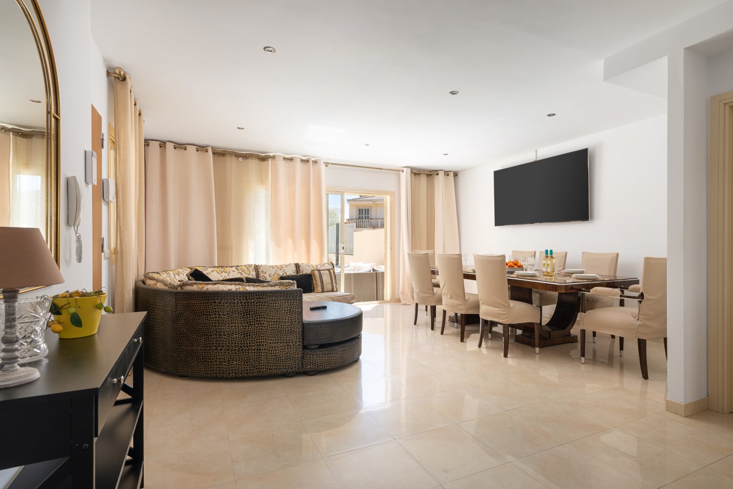 Villa i Platja De Muro, Mallorca, Spanien 5 sovrum, 165 kvm. Nr. 197359