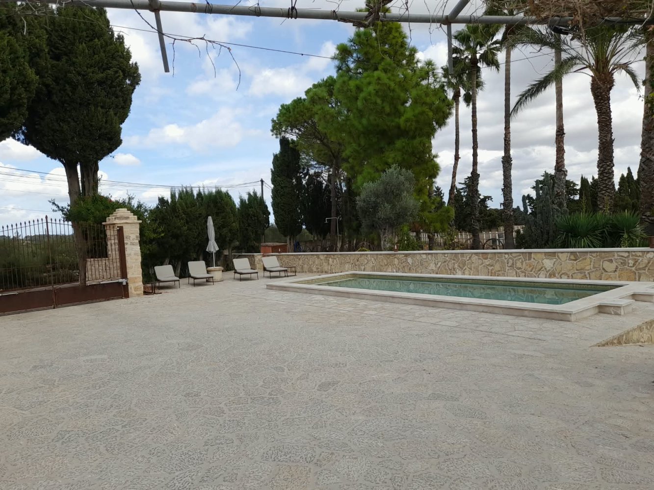 Finca en Selva, Mallorca, España 2 dormitorios, 150 m2 No. 111752