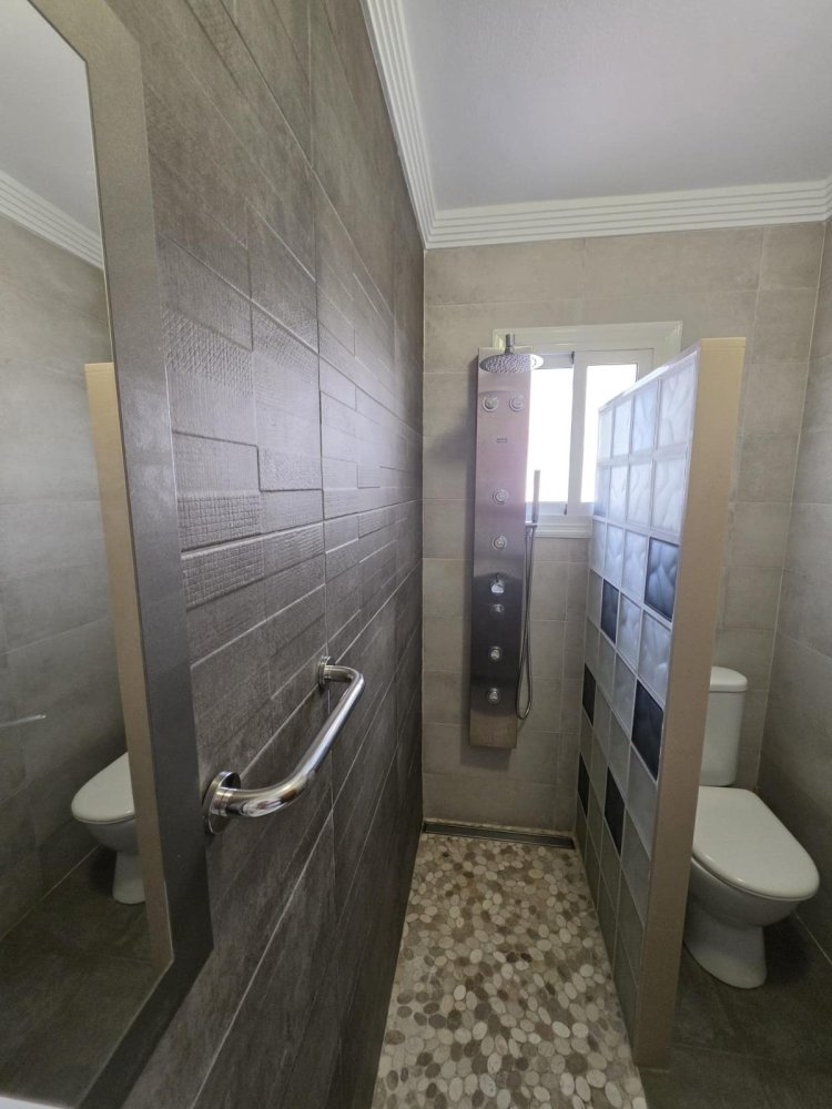Casa a Torrevieja, Alicante, Spagna 2 camere da letto, 65 mq. N° 198159
